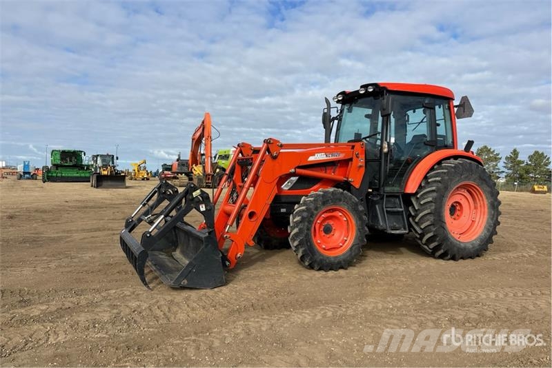Kioti PX9020 4WD Tractor Traktorit