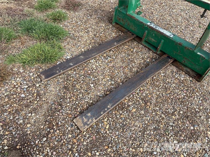 Kirchner 48 in Tractor Pallet Forks Паллетные вилы для фронтальных погрузчиков