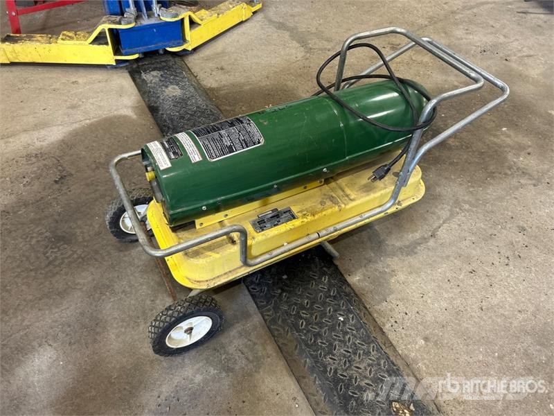 Knipco 90000 BTU Space Heater Topení a zařízení pro rozmrazování