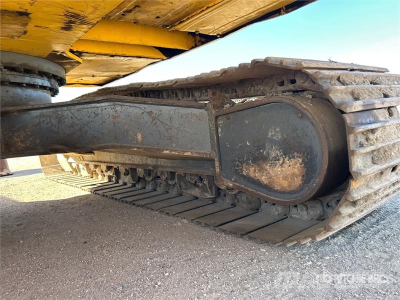 Kobelco SK260-9 Bagri goseničarji