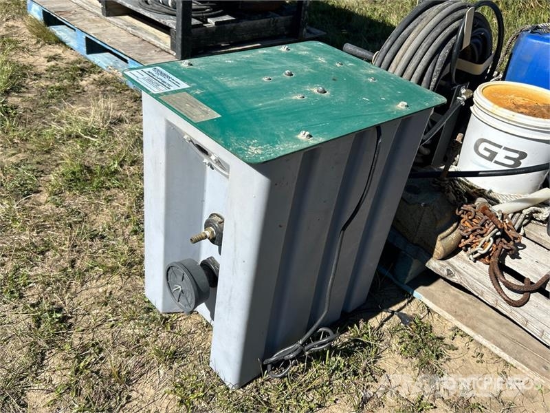  Koenders Electric 11 V Dug Out Aerator هوايات