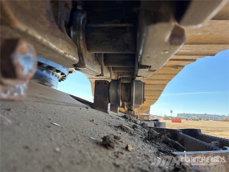Komatsu 200LC-3 Escavadeiras de esteiras
