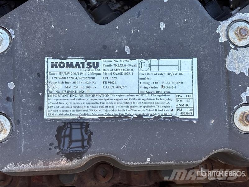 Komatsu 200LC-3 Escavadeiras de esteiras