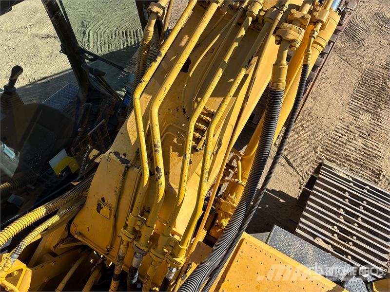 Komatsu 200LC-3 Escavadeiras de esteiras