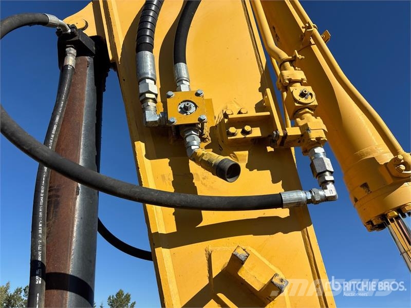 Komatsu 200LC-3 Escavadeiras de esteiras