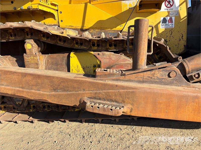 Komatsu D375A-8 Crawler Dozer Гусеничные бульдозеры