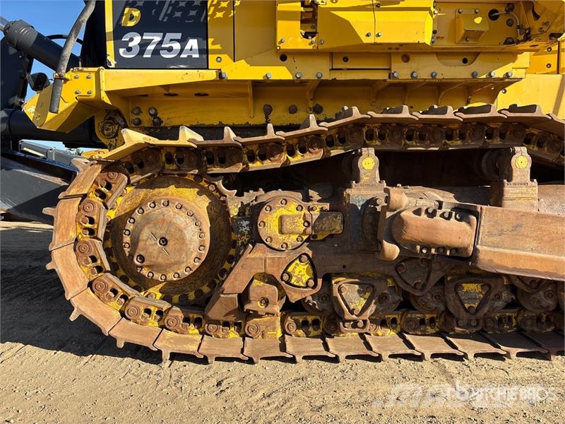 Komatsu D375A-8 Crawler Dozer Гусеничные бульдозеры