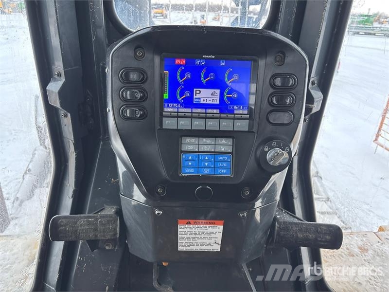 Komatsu D375A-8 Crawler Dozer Гусеничные бульдозеры