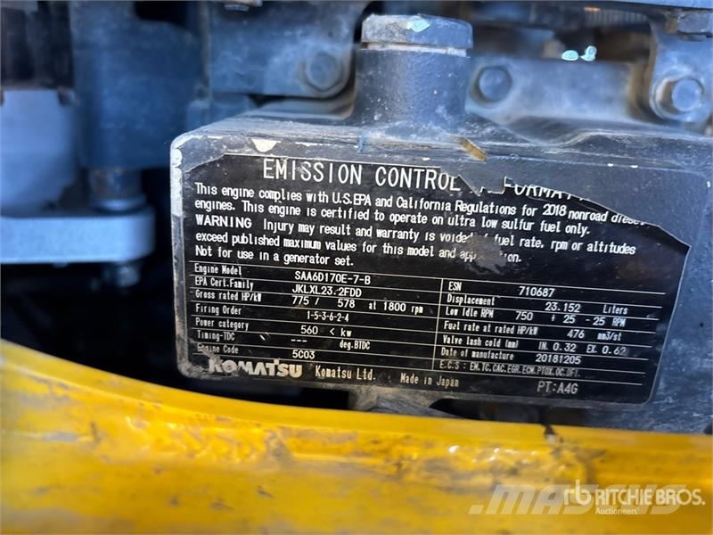Komatsu D375A-8 Crawler Dozer Гусеничные бульдозеры