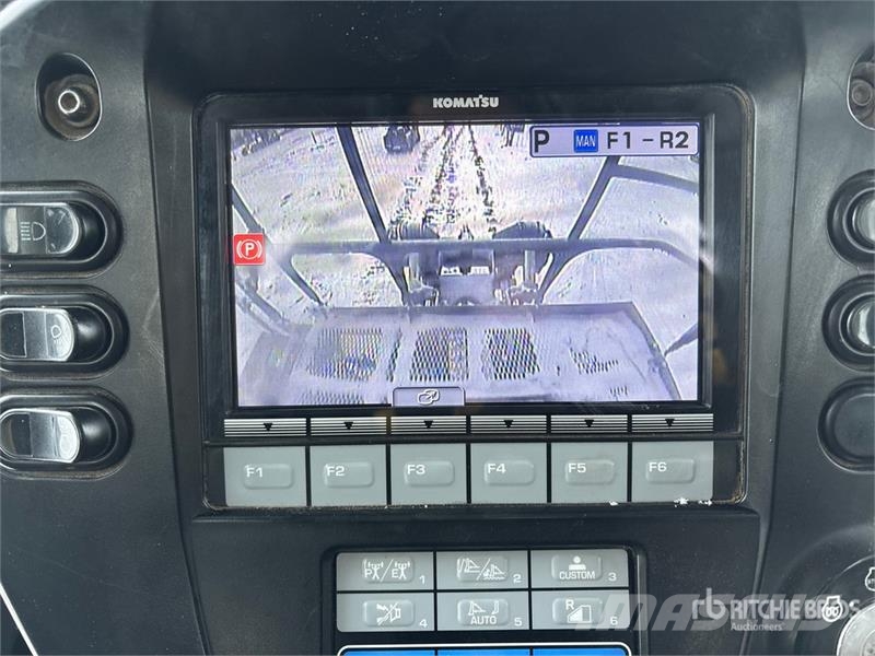 Komatsu D375A-8 Crawler Dozer Гусеничные бульдозеры