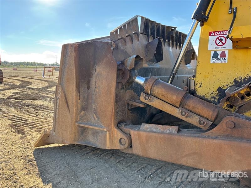 Komatsu D375A-8 Crawler Dozer Гусеничные бульдозеры