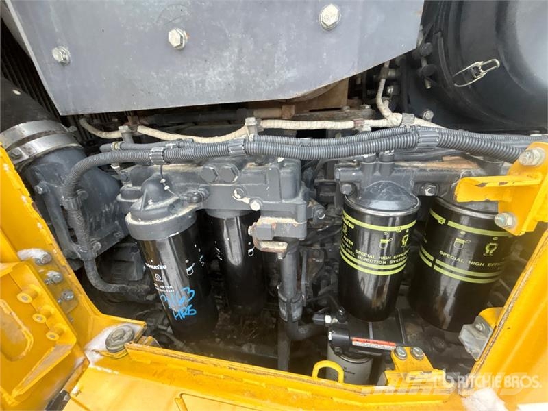 Komatsu D375A-8 Crawler Dozer Гусеничные бульдозеры