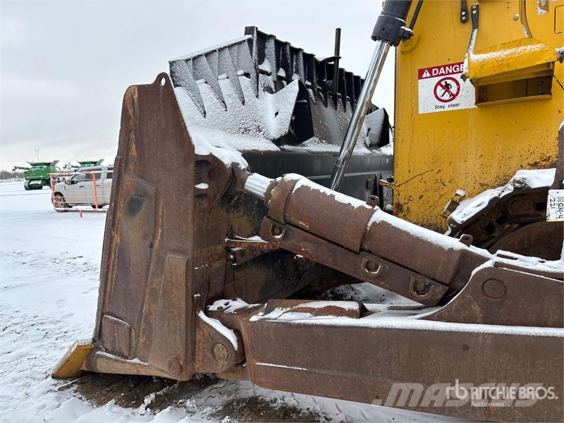 Komatsu D375A-8 Crawler Dozer Гусеничные бульдозеры