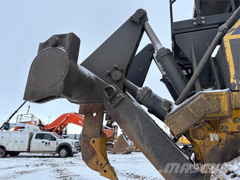 Komatsu D375A-8 Crawler Dozer Гусеничные бульдозеры