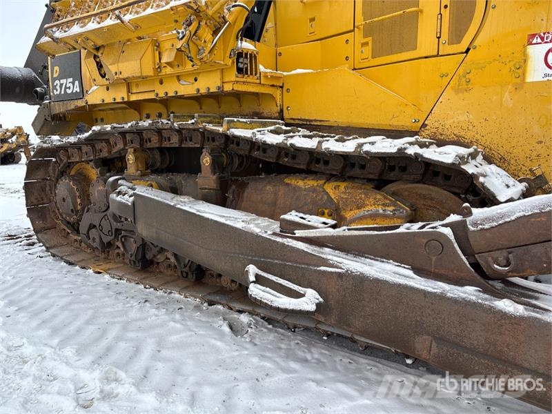 Komatsu D375A-8 Crawler Dozer Гусеничные бульдозеры