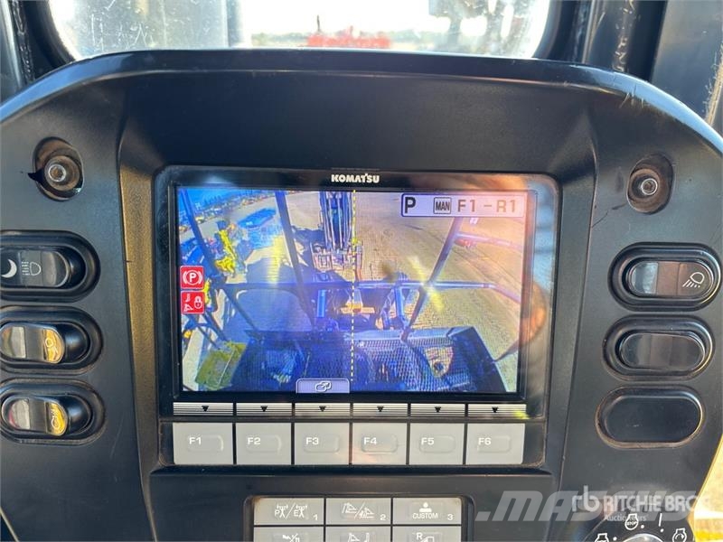 Komatsu D375A-8 Crawler Dozer Гусеничные бульдозеры