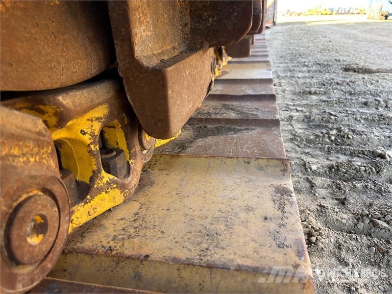 Komatsu D375A-8 Crawler Dozer Гусеничные бульдозеры
