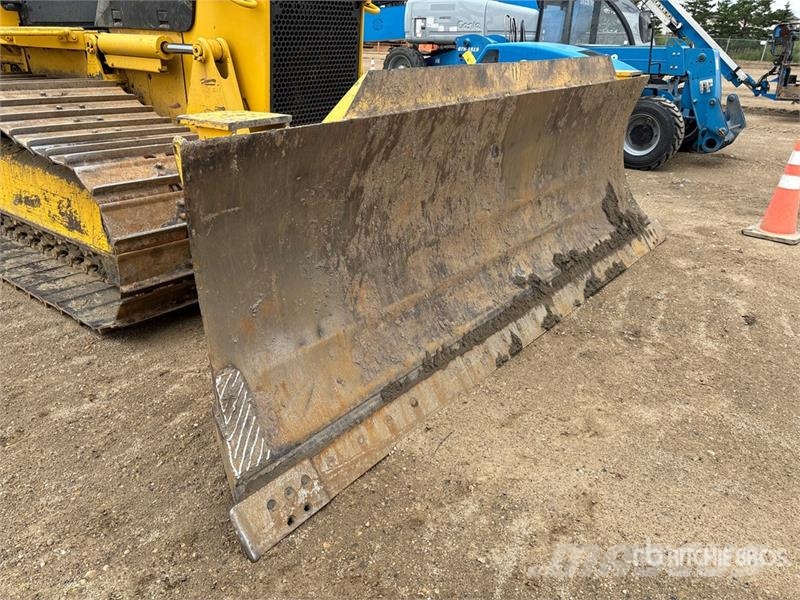 Komatsu D61PX-15E0 Vikšriniai buldozeriai