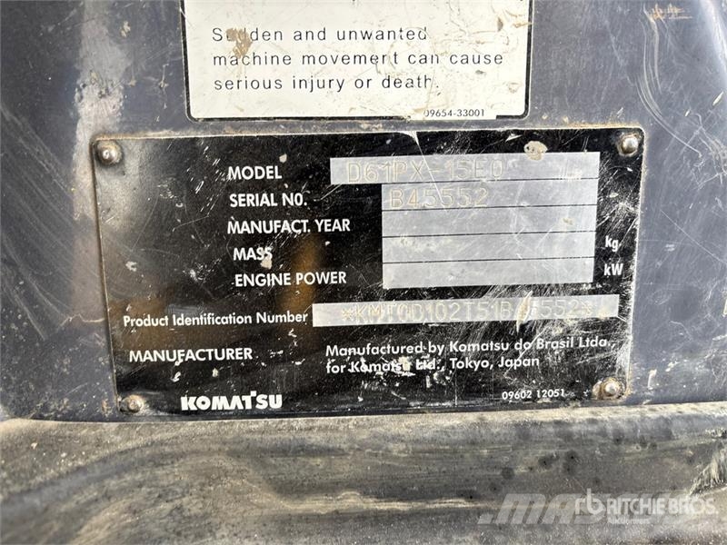 Komatsu D61PX-15E0 Vikšriniai buldozeriai