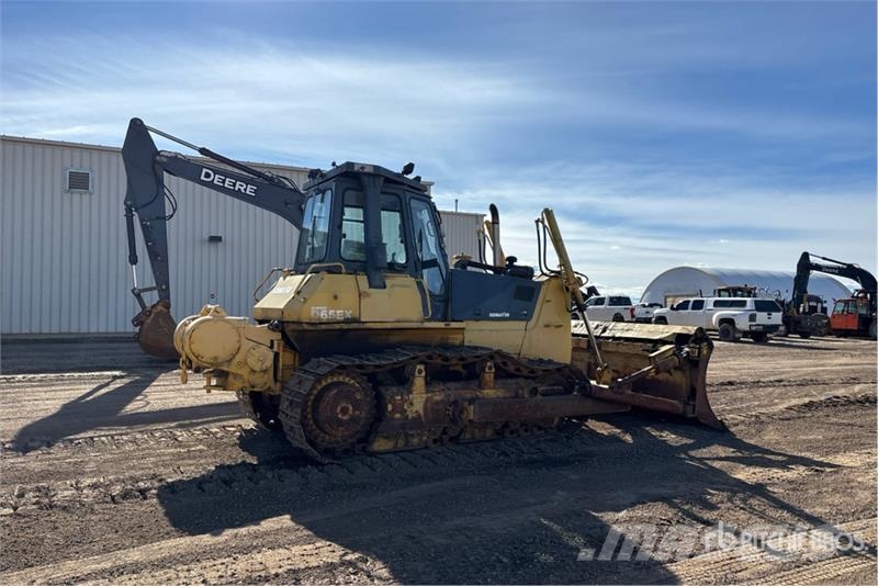 Komatsu D65EX-12 Buldooserid