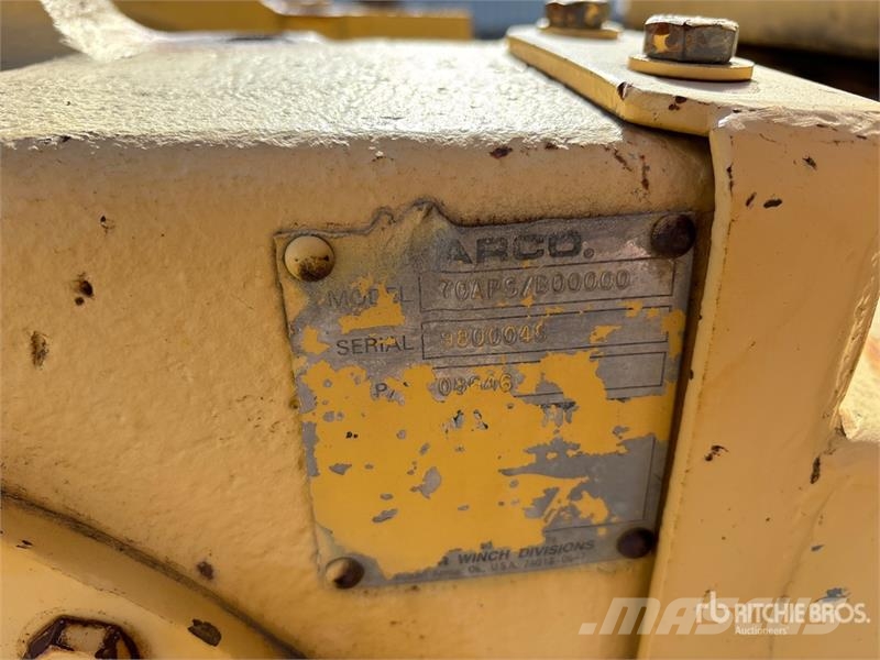 Komatsu D65EX-12 Buldooserid