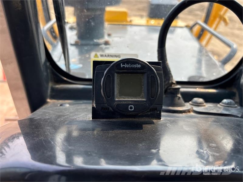 Komatsu D65PX-17 Vikšriniai buldozeriai