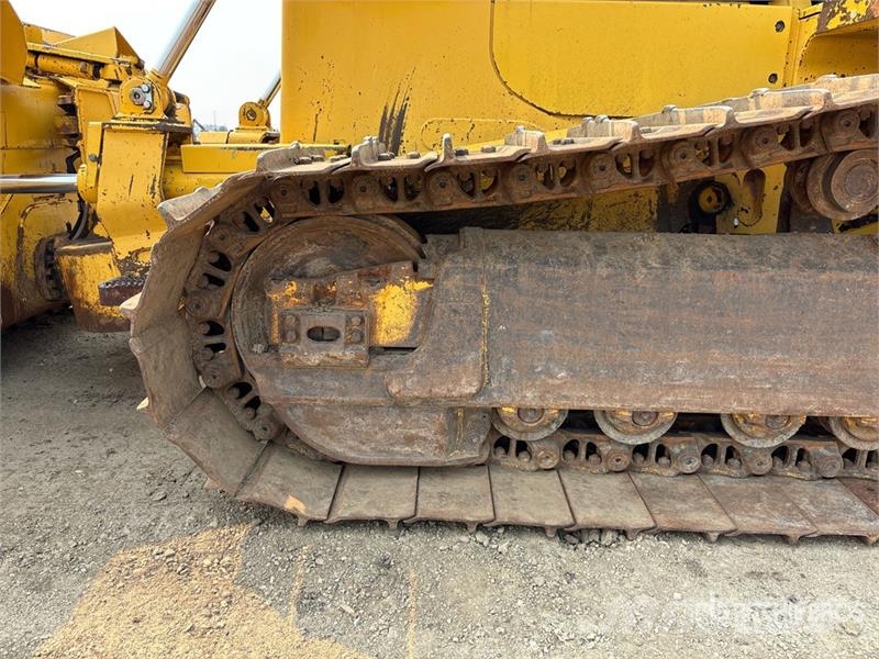 Komatsu D65PX-17 Vikšriniai buldozeriai