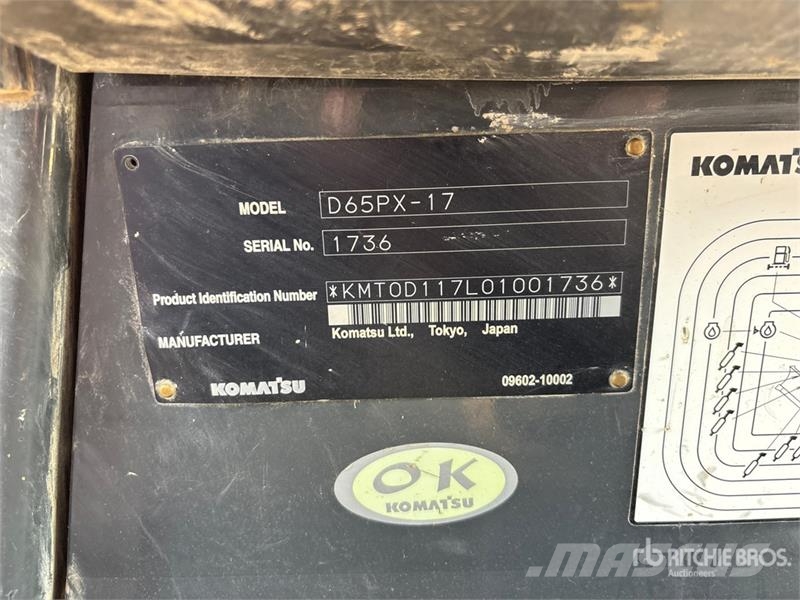 Komatsu D65PX-17 Vikšriniai buldozeriai