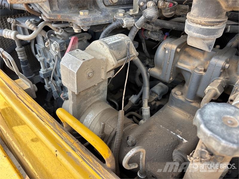 Komatsu D65PX-17 Vikšriniai buldozeriai