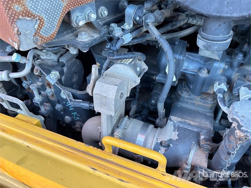 Komatsu D65PX-17 Crawler Dozer Bulldozer