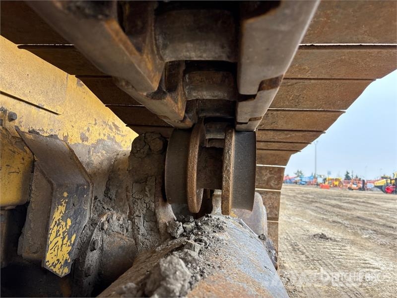 Komatsu D65PX-18 Crawler Dozer Гусеничные бульдозеры