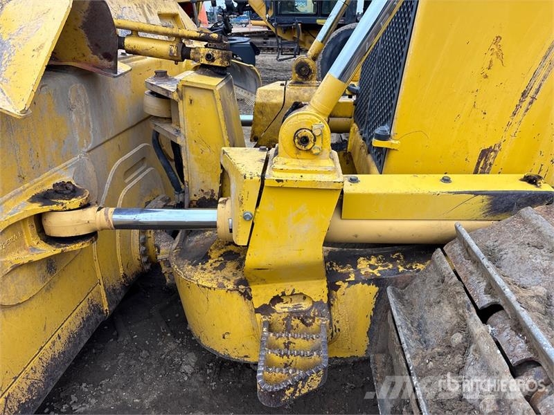 Komatsu D65PX-18 Crawler Dozer Гусеничные бульдозеры