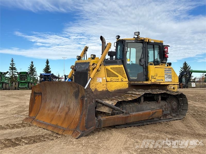 Komatsu D65WX-17 Crawler Dozer Crawler dozers