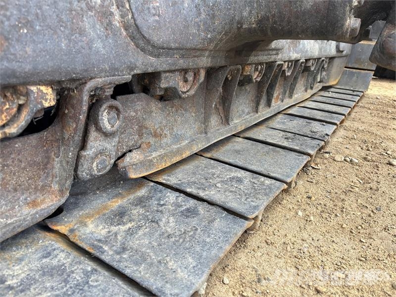 Komatsu D65WX-17 Crawler Dozer Crawler dozers