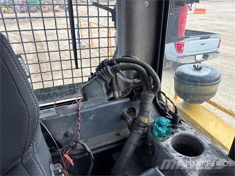 Komatsu D65WX-17 Crawler Dozer Crawler dozers