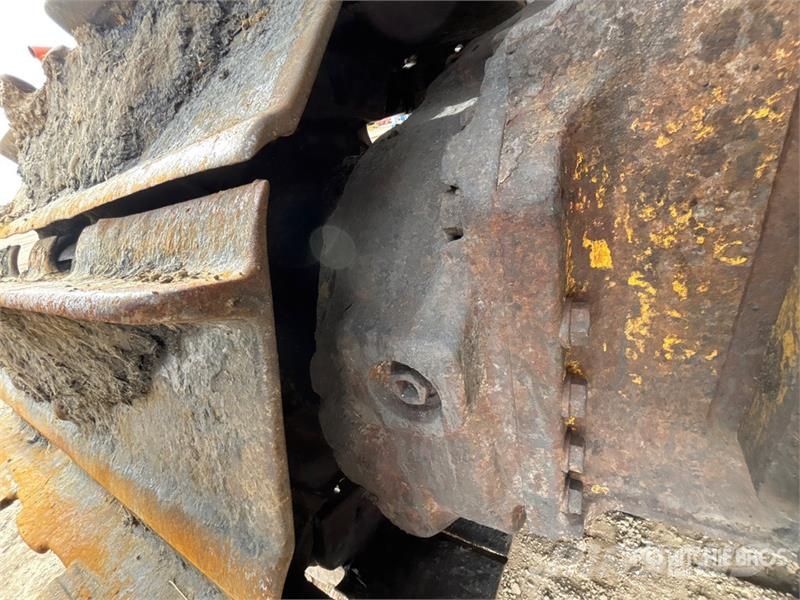 Komatsu D65WX-17 Crawler Dozer Crawler dozers