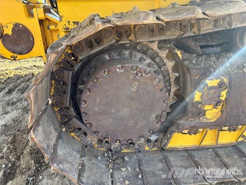 Komatsu D71PXI-24 Crawler Dozer Crawler dozers