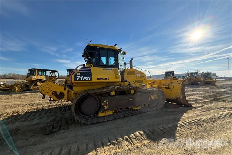 Komatsu D71PXI-24 Crawler Dozer Верижни булдозери