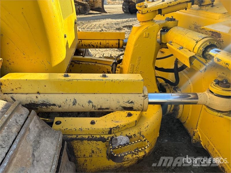 Komatsu D71PXI-24 Crawler Dozer Crawler dozers