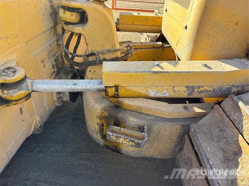 Komatsu D71PXI-24 Crawler Dozer lánctalpas dózerek