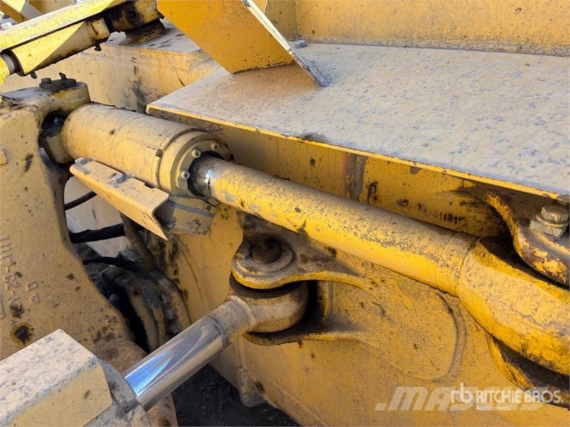 Komatsu D71PXI-24 Crawler Dozer lánctalpas dózerek
