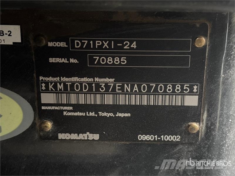 Komatsu D71PXI-24 Crawler Dozer Buldožeri gusjeničari