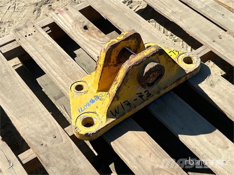 Komatsu D71PXI-24 Hitch Ďalšie komponenty
