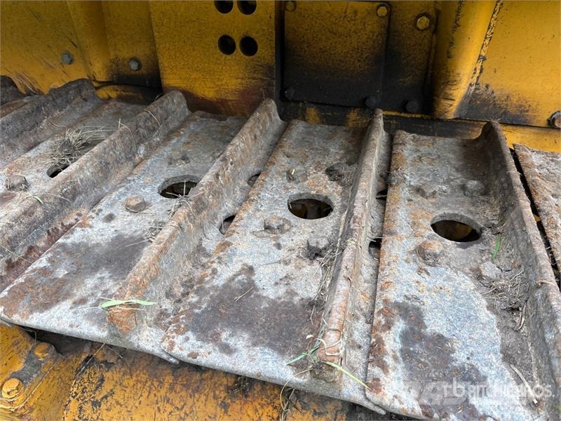Komatsu D85E Vikšriniai buldozeriai