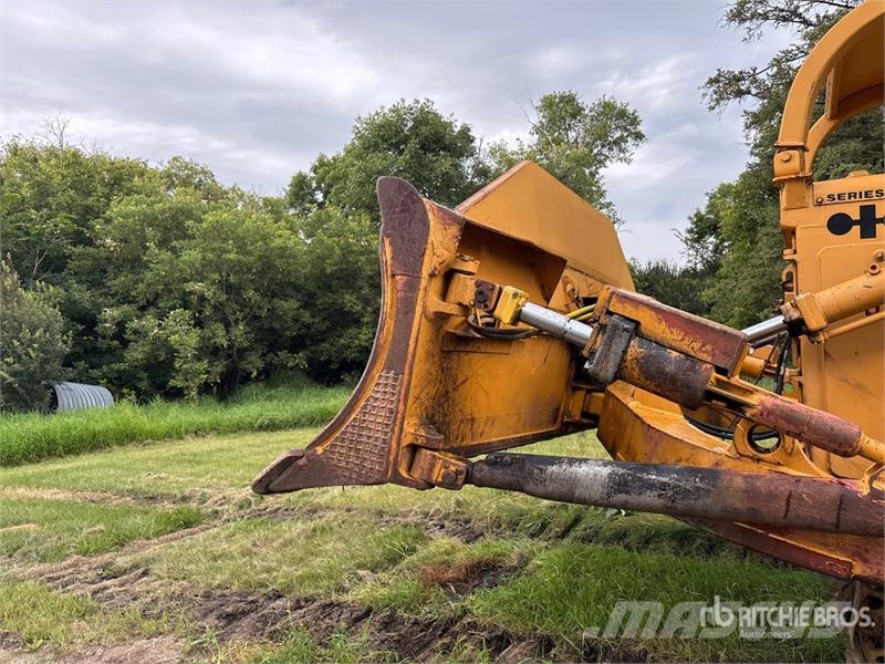 Komatsu D85E 履带式推土机
