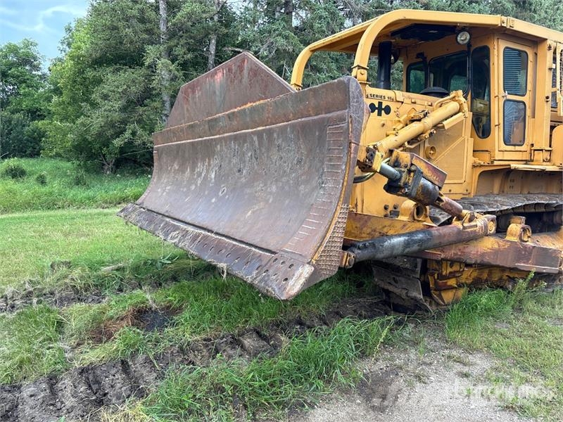 Komatsu D85E 履带式推土机