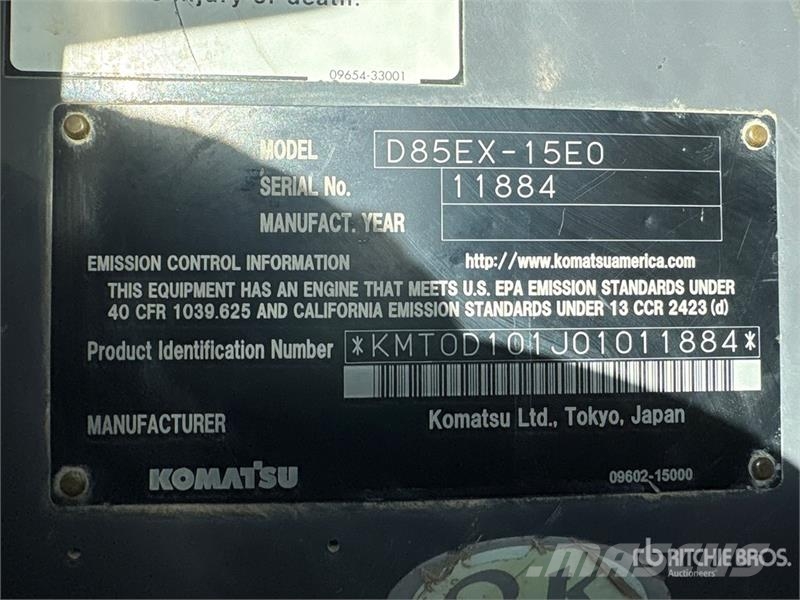Komatsu D85EX-15 Верижни булдозери