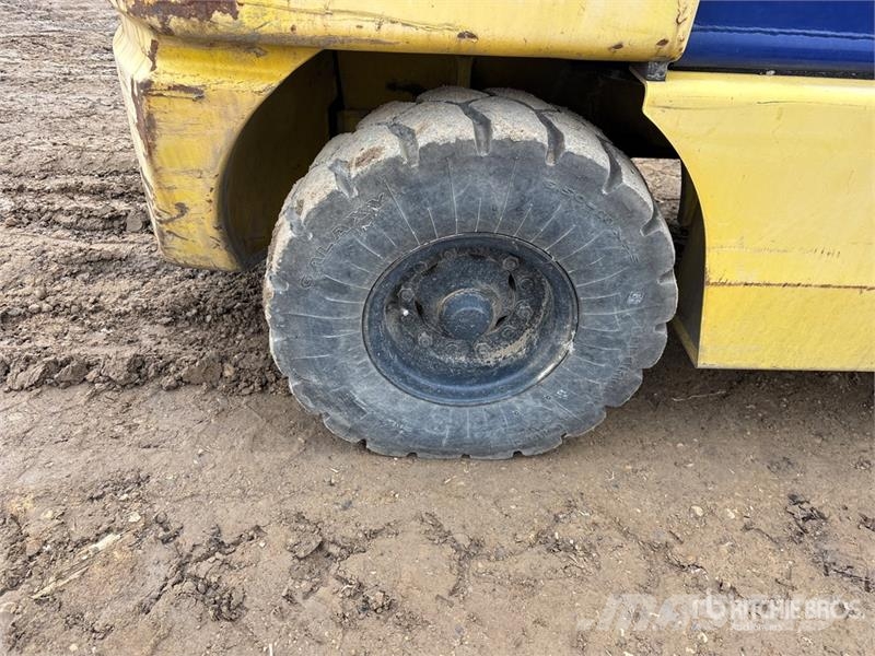 Komatsu FG30HT-12 شاحنات ذات رافعات شوكية - أخرى