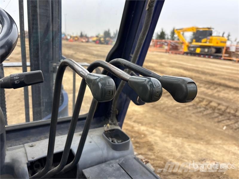 Komatsu FG30HT-12 شاحنات ذات رافعات شوكية - أخرى