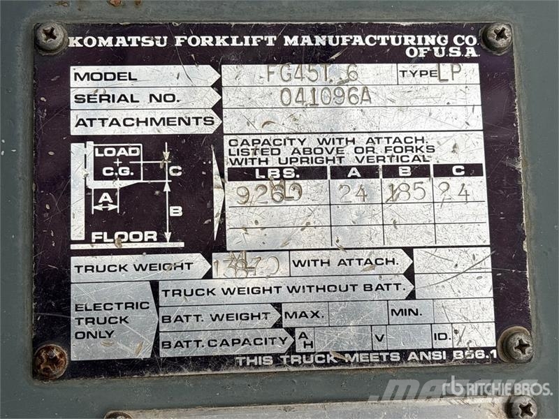 Komatsu FG45T-6 9260 lb Forklift Viličarji - drugo